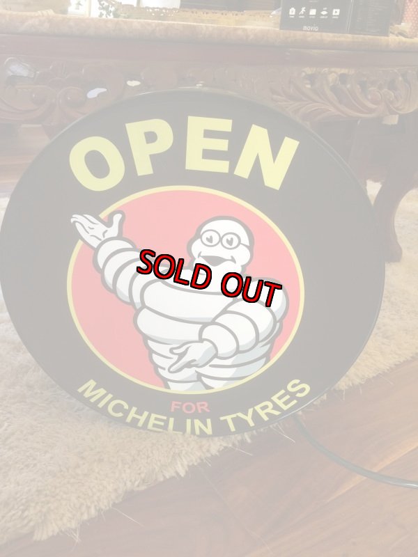 画像2: Michelin Tyres、ミッシェラン タイヤのサイン、電光看板、ストアディスプレイ (2)
