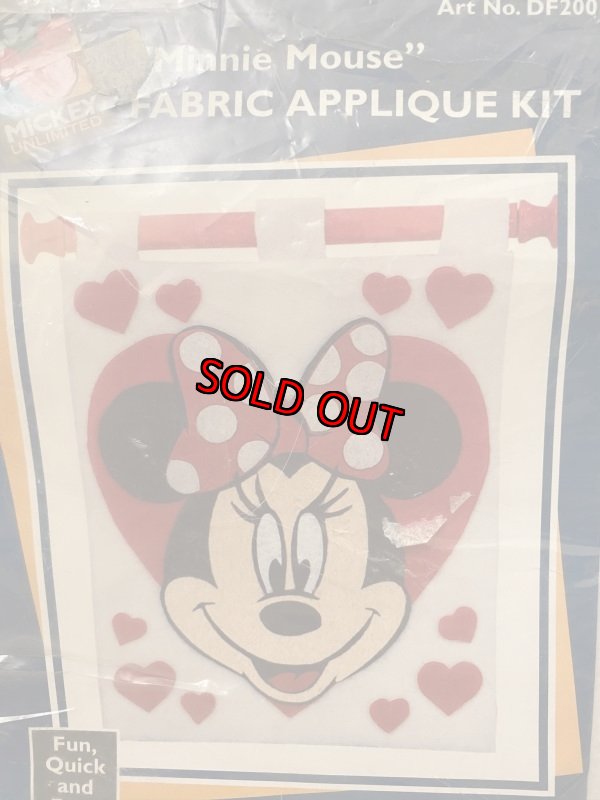 画像2: Disney Minnie Mouse Fabric Applique Kit ディズニー　ミニーマウスのアップリケキット (2)