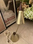 画像2: Mid century gold lamp ミッドセンチュリーのゴールドランプ (2)