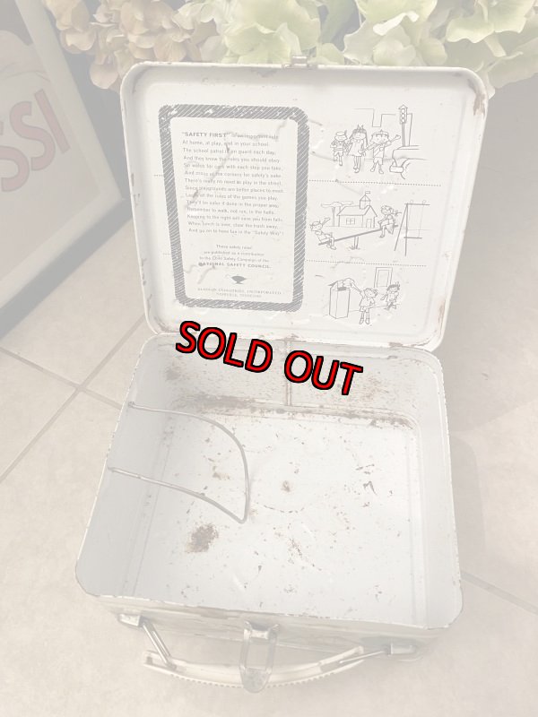 画像6: Mickey Mouse Club Tin Lunch Box With Thermos ミッキーマウスクラブのティン製　ランチボックス 水筒付き、60年代 (6)