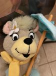 画像6: Hanna 　Barbera Yogi Bear Cindy Plush Doll  ハンナバーベラ　ヨギベア　シンディ　傘付き　ぬいぐるみ　1980年代 (6)
