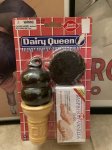画像1: Dairy Queen Play Food Set Chocolate Ice Cream ディリークィーン　プレイフードセット　チョコレートアイスクリーム　2004年 (1)