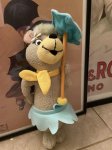 画像1: Hanna 　Barbera Yogi Bear Cindy Plush Doll  ハンナバーベラ　ヨギベア　シンディ　傘付き　ぬいぐるみ　1980年代 (1)