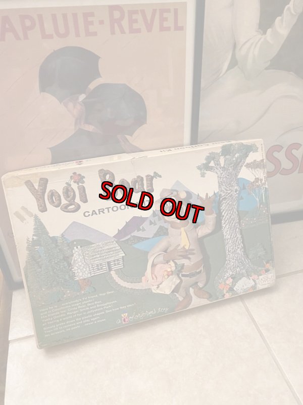 画像1: Yogi Bear Cartoon Box Kit With Box ハンナバーベラ　ヨギベア、箱入りカートゥーンボックスキット　1962 (1)