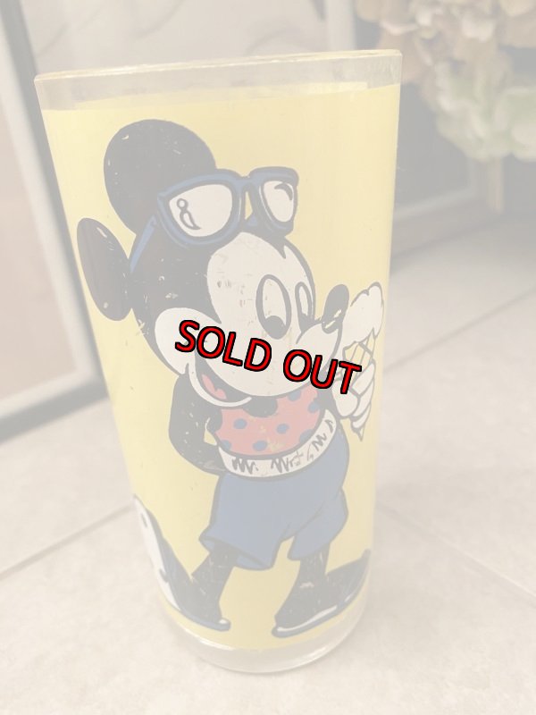 画像5: Disney Mickey Mouse  Plastic Cup Set Of 4 ディズニーのミッキーマウス　プラスチック製タンブラー4つセット (5)