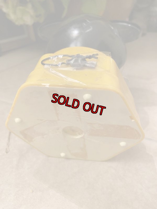 画像6: Disney Mickey Mouse  Gumball Machine ディズニーのミッキーマウス　イエロー　ガムボールマシン　1960年代 (6)