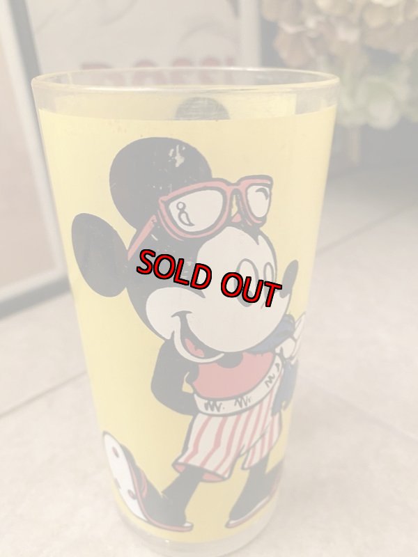 画像11: Disney Mickey Mouse  Plastic Cup Set Of 4 ディズニーのミッキーマウス　プラスチック製タンブラー4つセット (11)