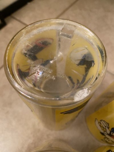 画像2: Disney Mickey Mouse  Plastic Cup Set Of 4 ディズニーのミッキーマウス　プラスチック製タンブラー4つセット