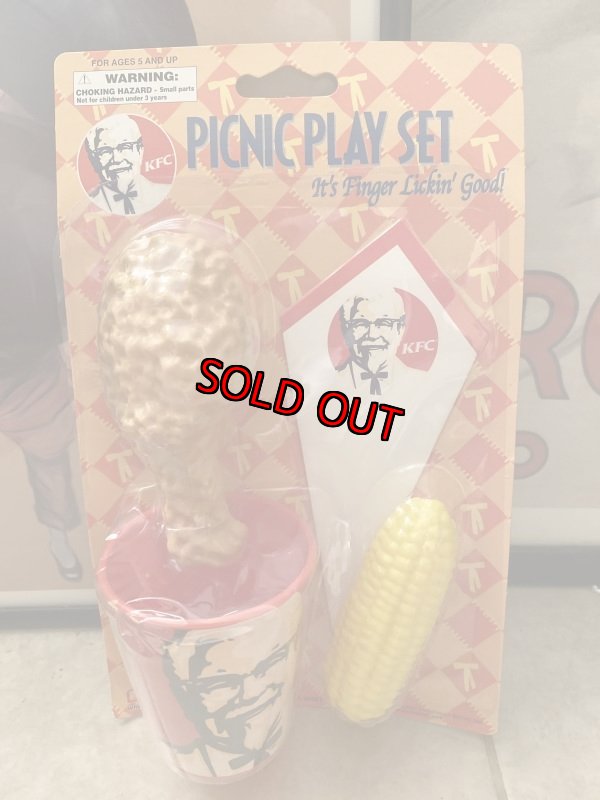 画像1: Kentucky fried chicken  Basket Sealed Play Food Set  ケンタッキーフライドチキン　レッドバスケット　2005年 (1)