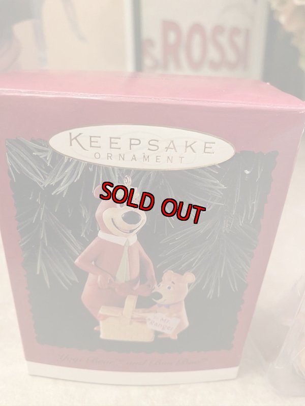 画像2: Hanna 　Barbera Yogi Bear Hallmark  Ornament With Box  ハンナバーベラ　ヨギベア　箱入り　ホールマーク　オーナメント (2)