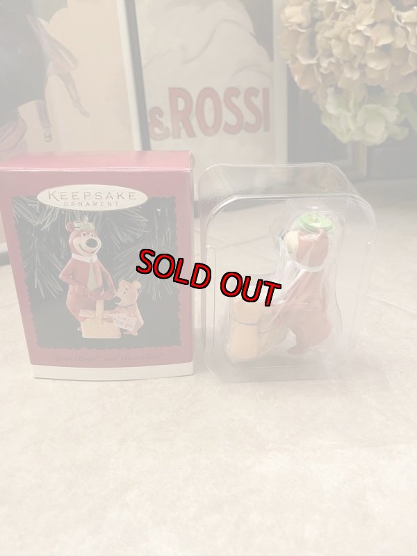画像1: Hanna 　Barbera Yogi Bear Hallmark  Ornament With Box  ハンナバーベラ　ヨギベア　箱入り　ホールマーク　オーナメント (1)