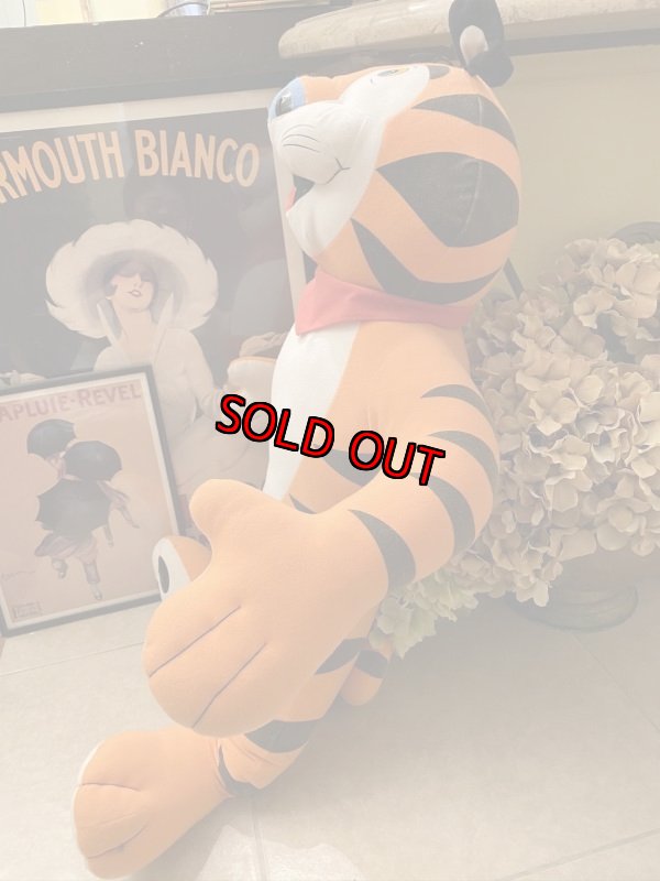 画像5: Tony The Tiger Big Plush Doll トニーザタイガー　巨大なぬいぐるみ (5)