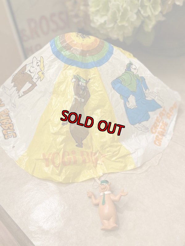 画像1: Hanna 　Barbera Yogi Bear Sky Divers with Yogi Bear Figure ハンナバーベラ　ヨギベア　パラシュート　1977 (1)