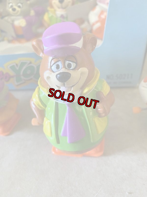 画像6: Hanna  Barbera Yogi Bear Wind Up  With Box  / ハンナバーベラの箱入りヨギベア 、ハックルベリーハウンド ウィンドアップ  トコトコ人形セット (6)