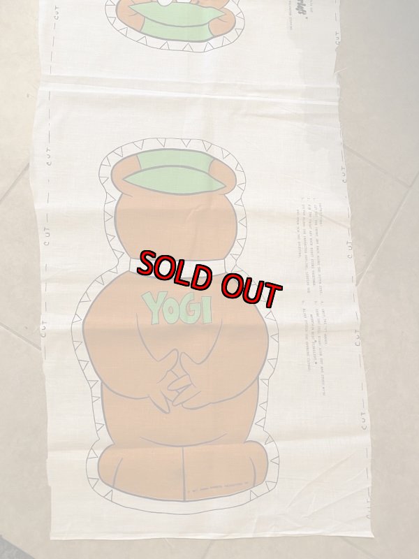 画像2: Hanna Barbera Yogi Bear Pillowd doll Fabric kit   / ハンナバーベラ,ヨギベアのピロードールキット 生地  (2)