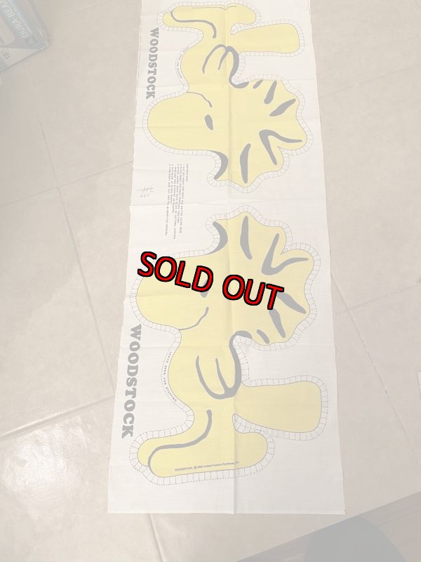 画像1:  Peanuts Woodstock fabric pillow doll kit / ピーナッツ　ウッドストック　ピロードール　生地　キット (1)