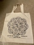 画像1: Hanna 　Barbera Yogi Bear Park Fabric  Eco Bag /  ハンナバーベラ　ヨギベア　パーク　布製　エコバッグ (1)