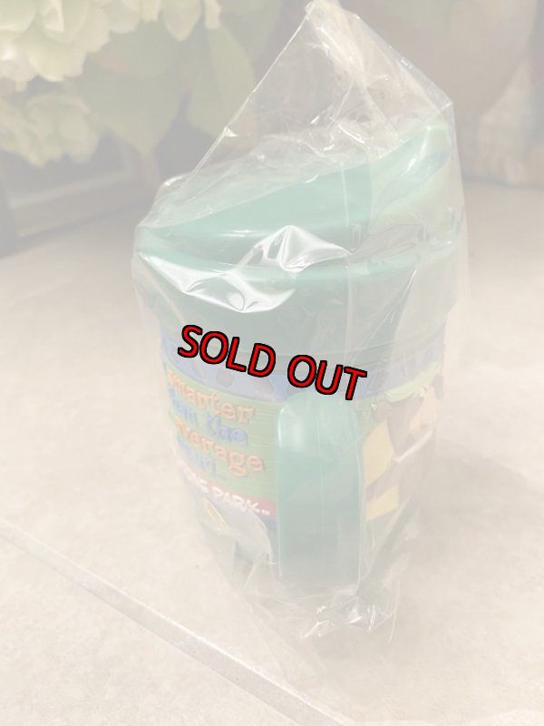 画像4: Hanna 　Barbera Yogi Bear Park Kids Plastic Cup 3D Green / ヨギベア パーク　子供用 グリーン　蓋付きコップ (4)