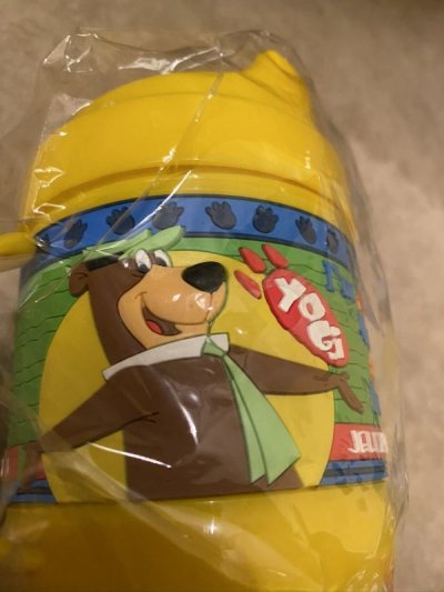 画像1: Hanna 　Barbera Yogi Bear Park Kids Plastic Cup 3D Yellow / ヨギベア パーク　子供用 イエロー　蓋付きコップ