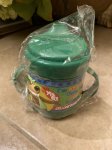 画像3: Hanna 　Barbera Yogi Bear Park Kids Plastic Cup 3D Green / ヨギベア パーク　子供用 グリーン　蓋付きコップ (3)