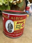 画像1: Prince Albert　Tabacco Round Tin Can With Lid  / プリンスアルバート　丸いティン製の蓋付き　タバコ缶　 (1)
