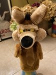 画像1: Looney Tunes  Wile. E. Coyote Plush  Puppet Doll /ルーニーチューンズ　ワイリーコヨーテ　パペットぬいぐるみ (1)