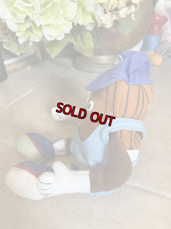 画像2: Blue Diamond Almond  Stuffed  Doll / ブルーダイヤモンド社　アーモンド人形　ドール (2)