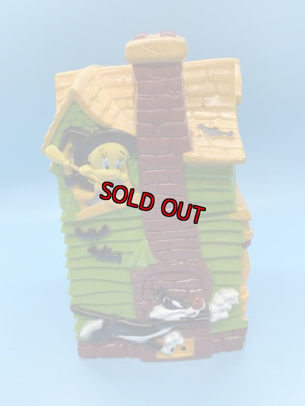 画像4:  Looney Tunes House Style  Plastic Bank /  ルーニーテューンズ  プラスチック製 家型 貯金箱 1997 (4)