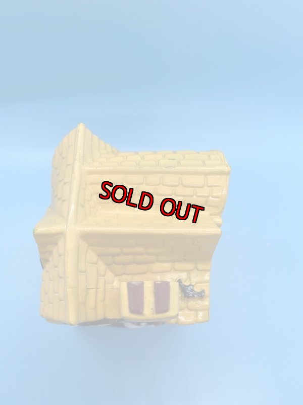 画像5:  Looney Tunes House Style  Plastic Bank /  ルーニーテューンズ  プラスチック製 家型 貯金箱 1997 (5)