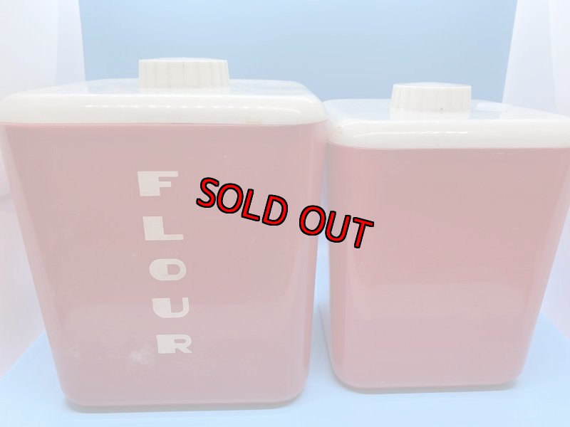 画像2: Red Plastic  Canister　With Lid  Set　Of 6 / レッド　プラスチック製　蓋付きキャニスター　6個セット　50‘s (2)