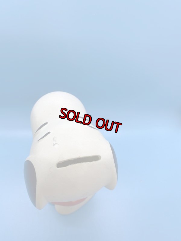 画像5:  Peanuts Soopy Plastic Coin Bank Doll  / ピーナッツ スヌーピー プラスチック製コインバンク 貯金箱 (5)