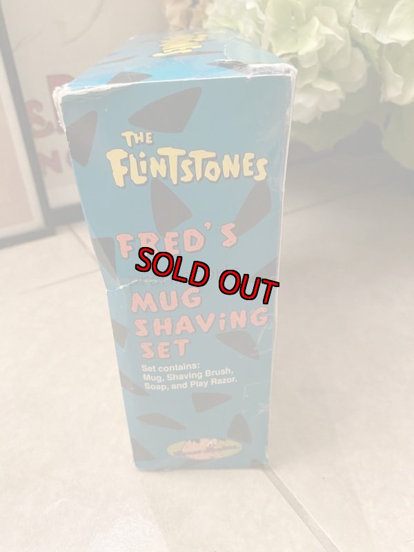 画像2: Hanna Barbera Flintstones Mug  Shaving Set  With Box 1994  /  フリントストーンズ、箱付きマグ、シェービングセット (2)