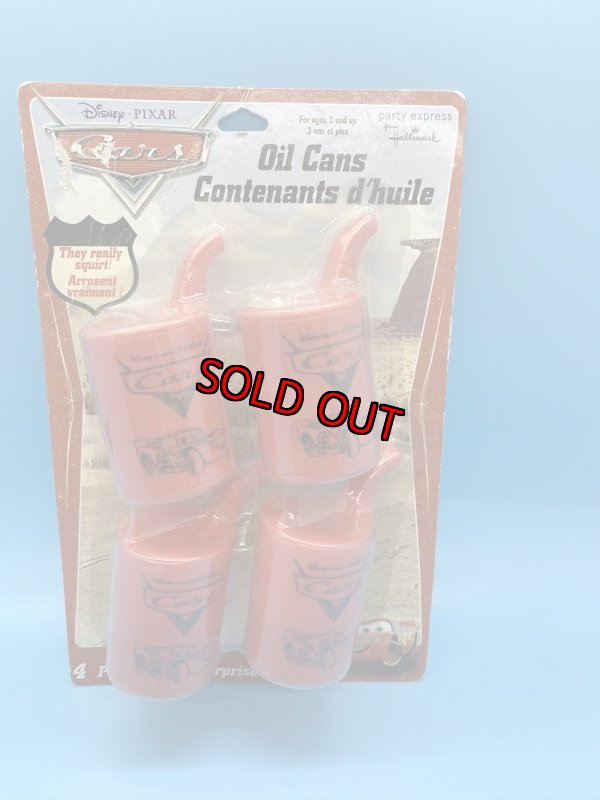 画像1: Disney pixar Cars  Oil cans toy /  ディズニー　ピクサー、カーズ　ブリスター入り オイル缶セット (1)