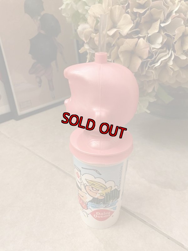 画像2: Dairy Queen Dennis The Menace Pink Joey Drink Cup Canada  / ディリークィーン　デニス　ザ　メナス　ドリンクボトル　ピンク　ジョーイ　 (2)