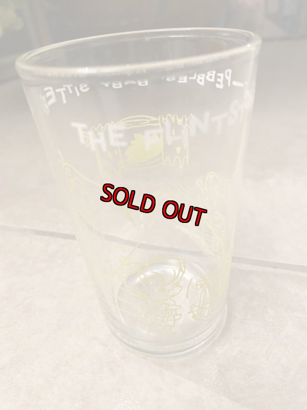 画像4: Hanna Barbera Flintstones Yellow Pebbles Baby Sitters Glass 1963 / フリントストーン　黄色のペブルス、ベイビーシッターグラス　 (C) (4)