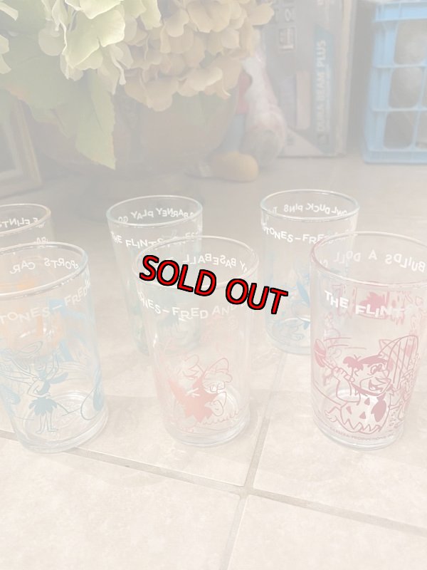 画像7: Hanna Barbera Flintstones Pink Fred&Barney Play Baseball Glass 1964 /  フリントストーン、ピンク　フレッド＆バーニー　野球グラス　(G) (7)