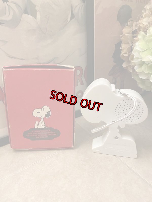 画像3:  Peanuts Snoopy Radio With Box 1974 / ピーナッツ　スヌーピー　プラスチック製　箱入りラジオ (3)