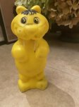 画像1: Hanna Barbera Flintstones Baby Puss Yellow Plastic Doll /フリントストーン　ベイビーパス　イエロー　プラスチック製　ドール　1960‘s (1)