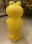 画像3: Hanna Barbera Flintstones Baby Puss Yellow Plastic Doll /フリントストーン　ベイビーパス　イエロー　プラスチック製　ドール　1960‘s (3)