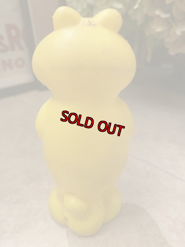 画像3: Hanna Barbera Flintstones Baby Puss Yellow Plastic Doll /フリントストーン　ベイビーパス　イエロー　プラスチック製　ドール　1960‘s (3)