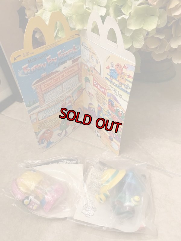 画像2: McDonald’s  Funny Fry Friends Meal Toys / マクドナルド　のファニーフライフレンド　箱とフィギュア 　3点セット1989年(B) (2)