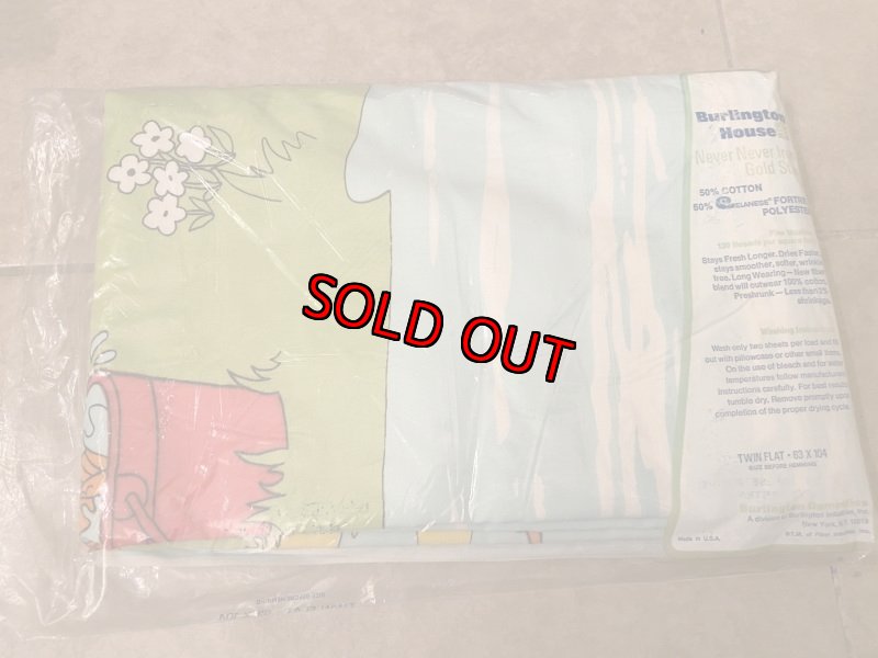 画像2: Hanna Barbera Yogi Bear  Flat  Sheet Unused  ハンナバーベラ、ヨギベアの新品　袋入りシーツ　1971年 (2)