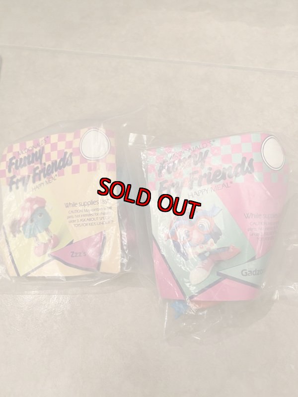 画像6: McDonald’s  Funny Fry Friends Meal Toys (A) 1989 / マクドナルド　のファニーフライフレンド　箱とフィギュア　3点セット　1989年 (6)