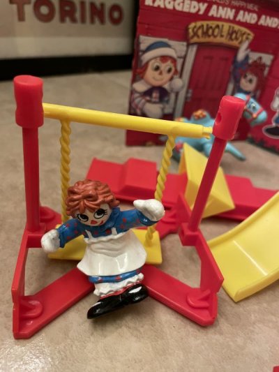 画像1: McDonald’s Raggeddy Ann & Andy Box & Meal Toys / マクドナルドのラガディアン& アンディ 箱とミールトイセット1989年
