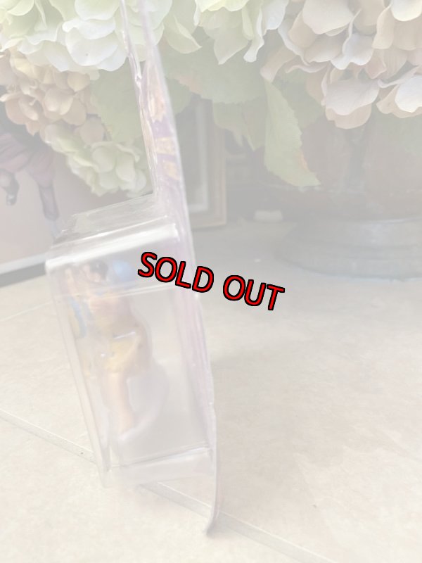 画像2: Hanna Barbera Flintstones  Fred Bowling Mattel Plastic Doll /フリントストーン フレッド　ボーリング　マテル社　ブリスター入りドール (2)