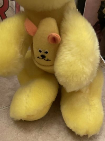 画像2: Dole Banangaroo Plush Doll / ドール　黄色のバナンガルー　　ぬいぐるみ　