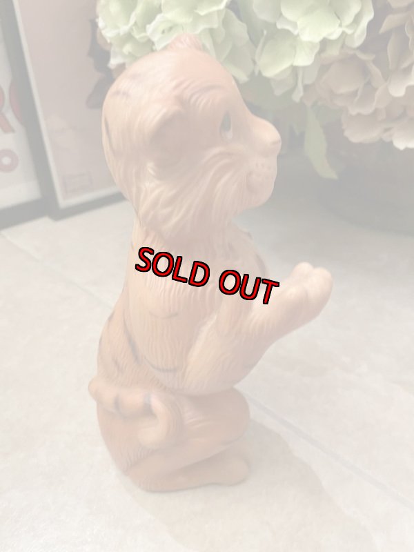 画像4: Esso oil Advertising Tiger plastic Coin Bank (B) / エッソタイガー　プラスチック製貯金箱　コインバンク　60年代 (4)