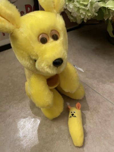画像3: Dole Banangaroo Plush Doll / ドール　黄色のバナンガルー　　ぬいぐるみ　