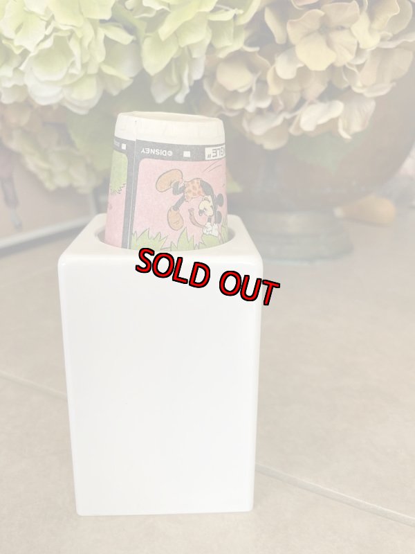 画像2: Disney Mickey Mouse Cup Dispenser  With Cups  / ディズニー　ミッキー マウス　ディスペンサーと紙コップ (2)