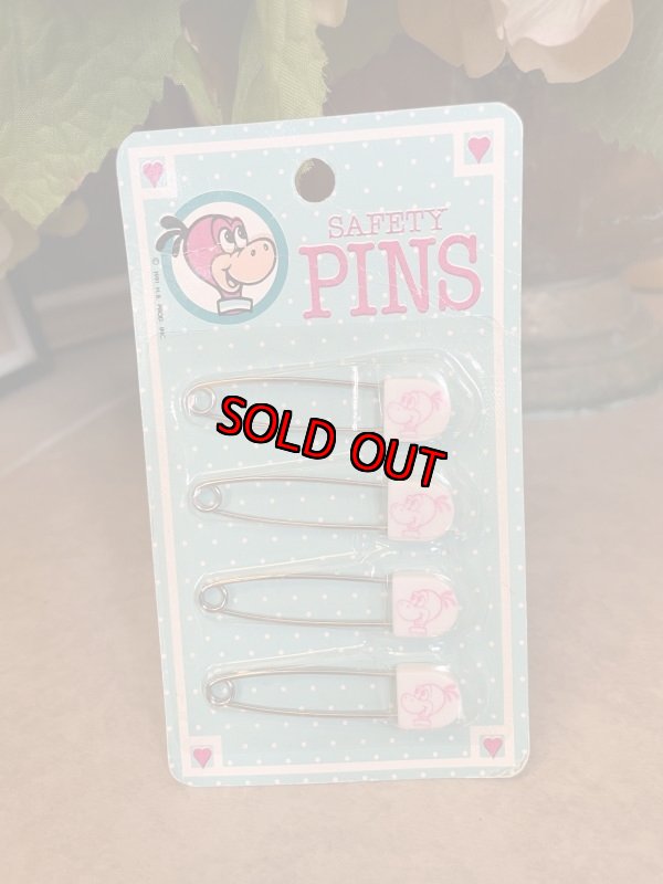 画像1: Hanna Barbera Flintstones Dino baby Diaper Pins set 1991 / フリントストーンズ　ディノ　ベイビーダイパーピンセット　1991年 (1)